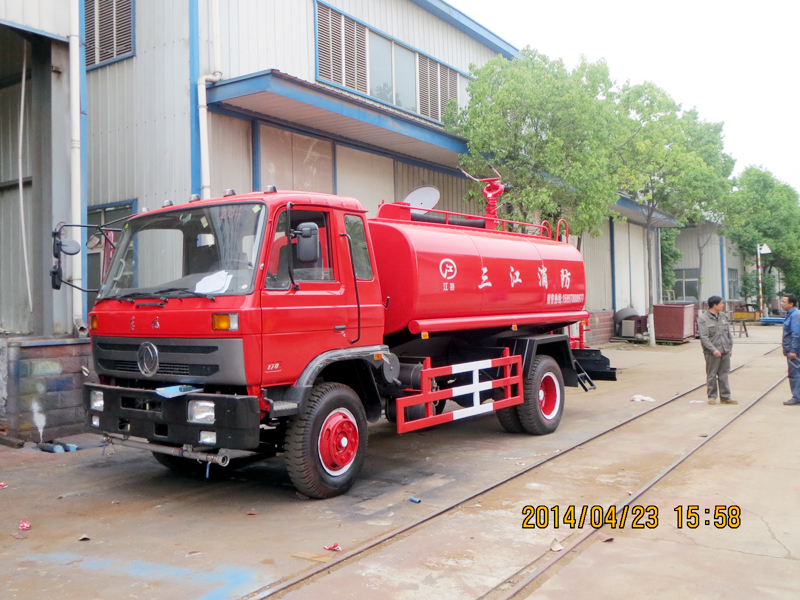 湖北江南專用特種特種汽車有限公司消防水車有那些優(yōu)點？